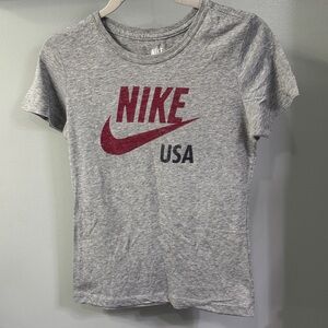 Nike tshirt